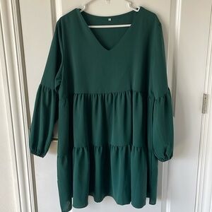 Women’s dress green size XL